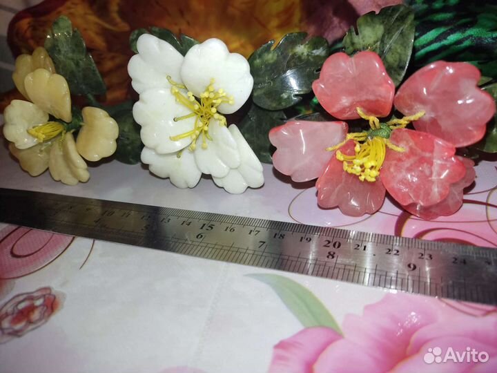 Цветы из Уральского камня