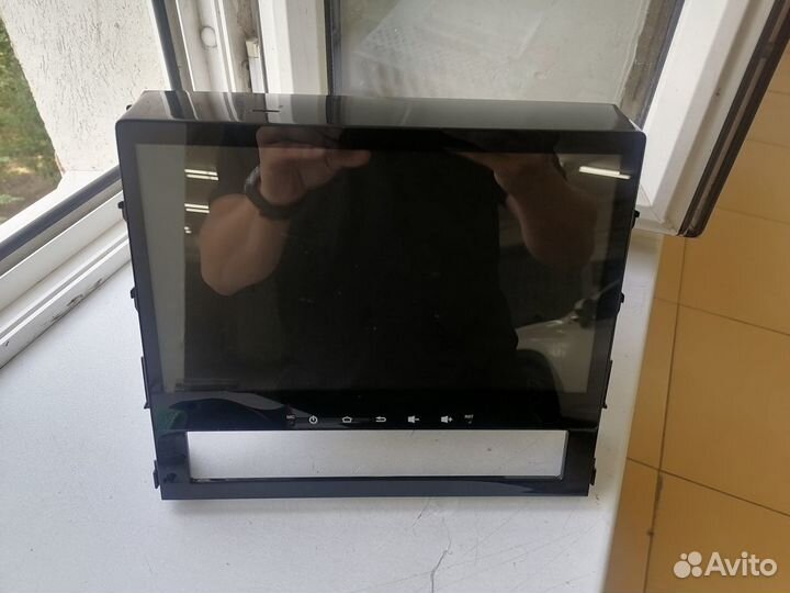 Автомагнитола для Land Cruiser 200