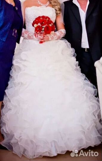 Свадебное платье
