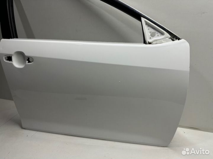 Дверь передняя правая Toyota Camry V50/V55