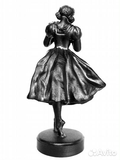 Каслинское чугунное литье; Балерина Жизель