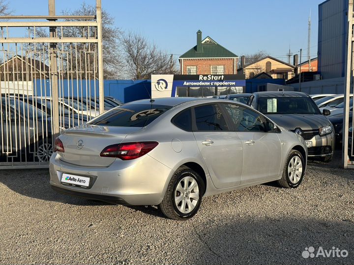 Opel Astra 1.6 AT, 2013, 110 000 км