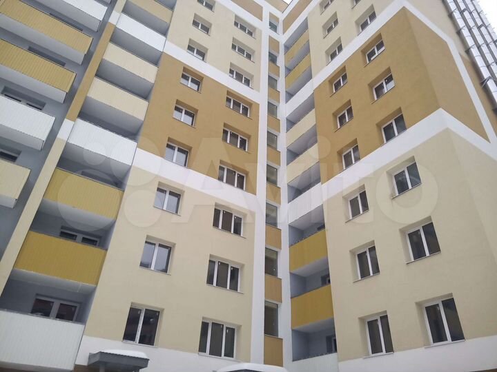 3-к. квартира, 82 м², 2/10 эт.