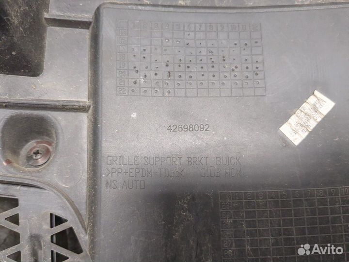 Решетка радиатора Buick Encore 2016, 2019