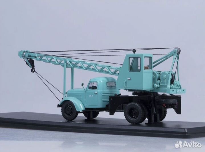 ЗИЛ-164 автокран ак-75/ лаз-690 1/43