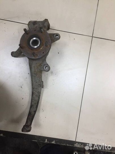 Кулак поворотный передний левый Mazda 6