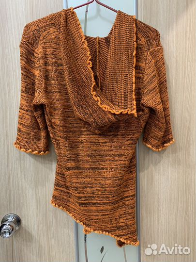 Кофта с капюшоном