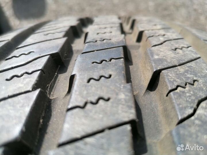 Event Limus 4x4 235/70 R16 106H