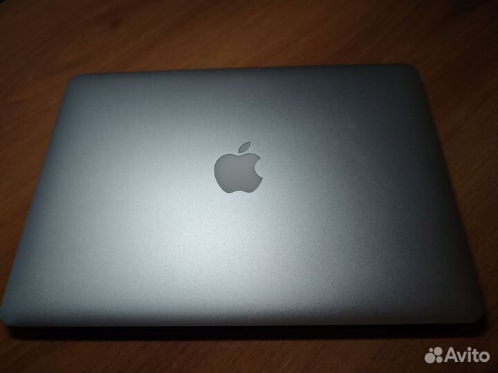 Apple MacBook Air 13 2011 A1369