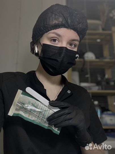 Аппаратный маникюр, Маникюр с покрытием