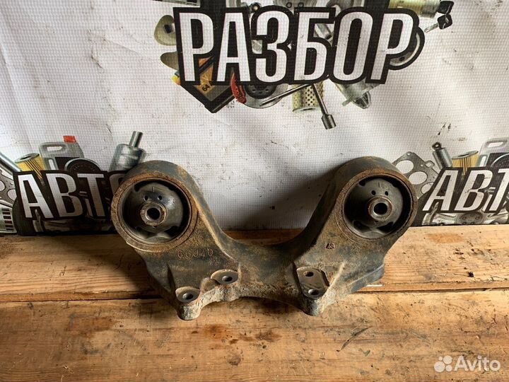 Suzuki grand vitara подушка заднего редуктора