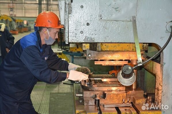 Рабочий на производство без опыта