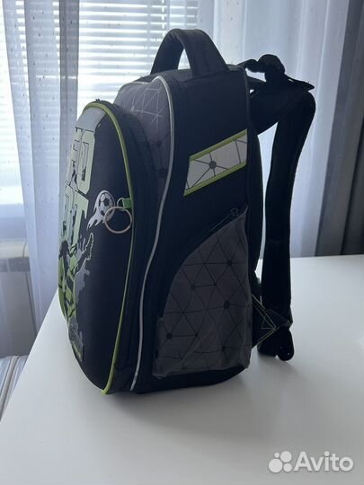Школьный рюкзак
