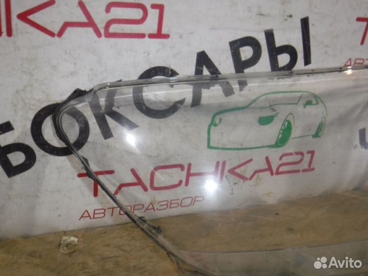Стекло правой фары renault Logan 2/Sandero 2 14-18