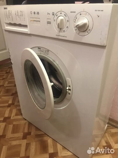 Стиральная машина на запчасти zanussi
