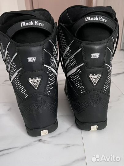 Ботинки для сноуборда Black Fire