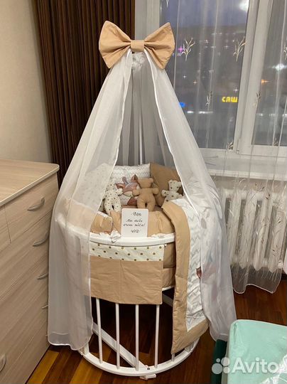 Кровать трансформер с маятником (с колесиками)