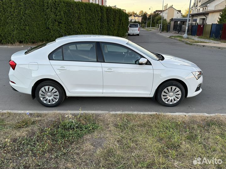 Skoda Rapid 1.6 AT, 2020, 11 000 км