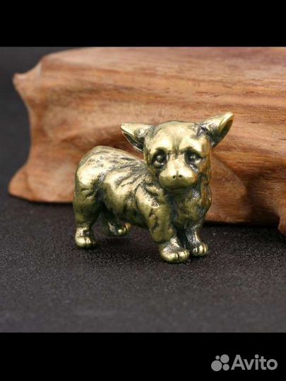 Новая миниатюрная фигурка Корги