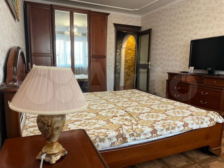 2-к. квартира, 73,6 м², 9/9 эт.