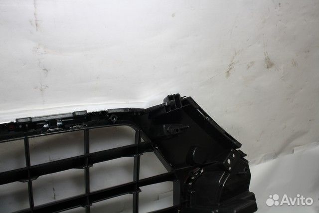 Решетка радиатора adlu0853652 Audi Q3