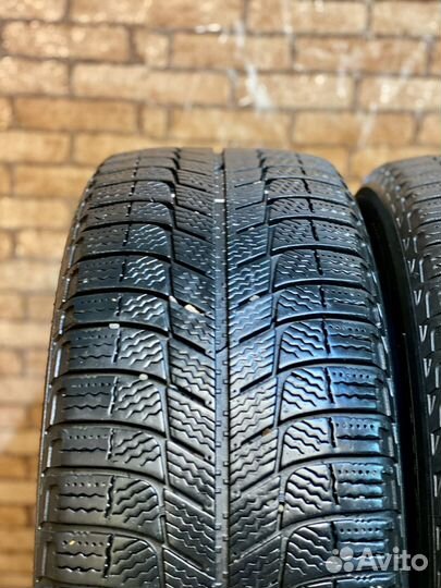 Michelin X-Ice 3 205/55 R16