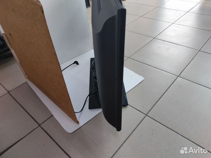 Телевизор Samsung UE39EH5003W