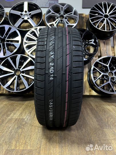 Kumho Ecsta PS71 265/35 R18 97Y