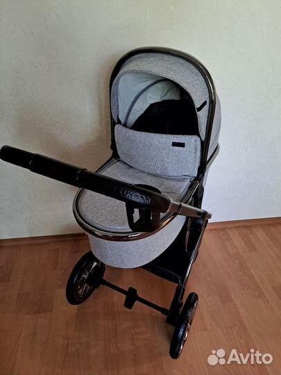 Коляска 3 в 1 luxmom лёгкая
