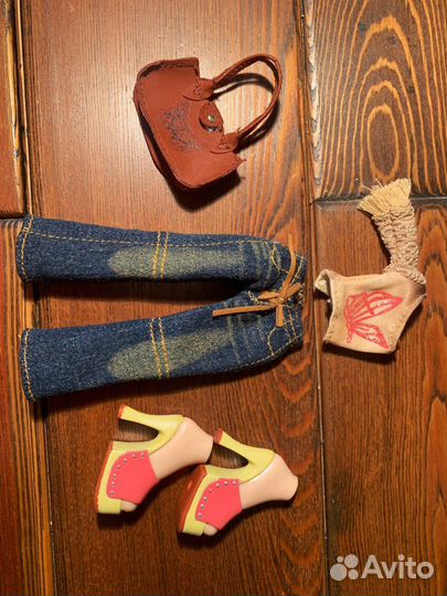 Bratz Fashion Pack комплекты одежды