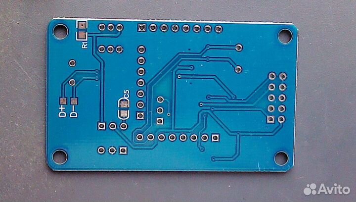Микроконтроллер ATmega 8A-AU и печатная плата