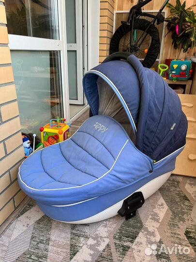 Tutis zippy Коляска 3 в 1