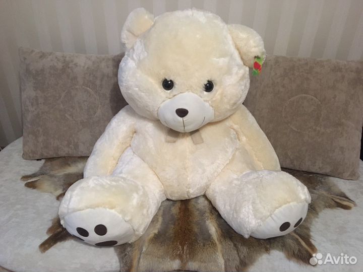 Плюшевый медведь