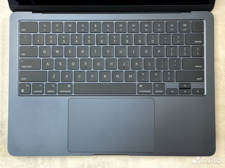 Новый MacBook AIR 13 2022 M2 256GB (Чек, Гарантия)