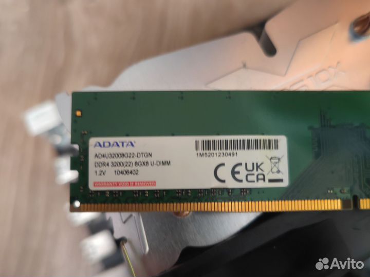 Материнская плата Gigabyte