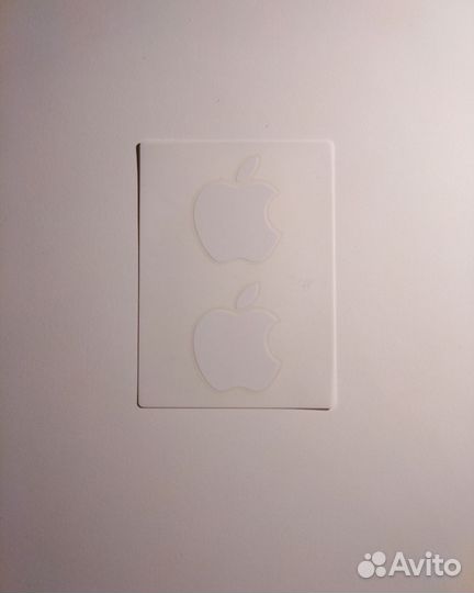 Оригинальные белые наклейки Apple