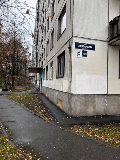 4-к. квартира, 76 м², 1/9 эт.