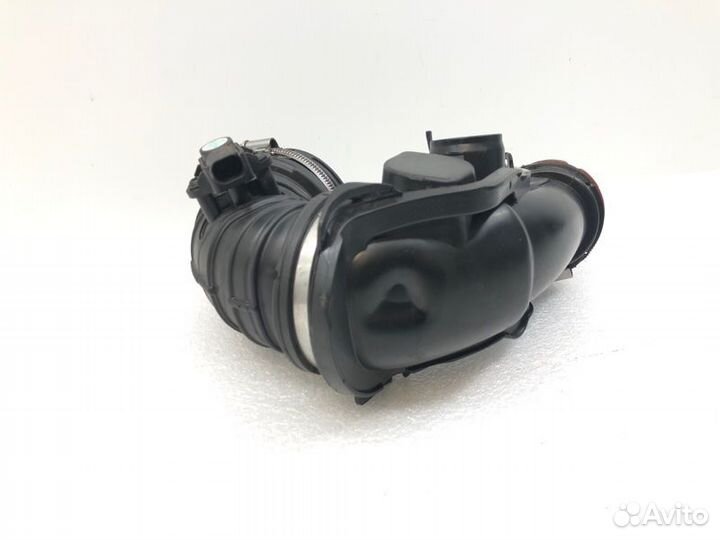 Патрубок воздушного фильтра Mercedes-Benz Glc