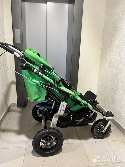 Коляска для двойни