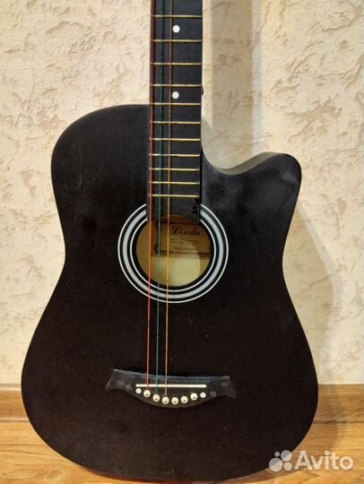 Акустическая гитара