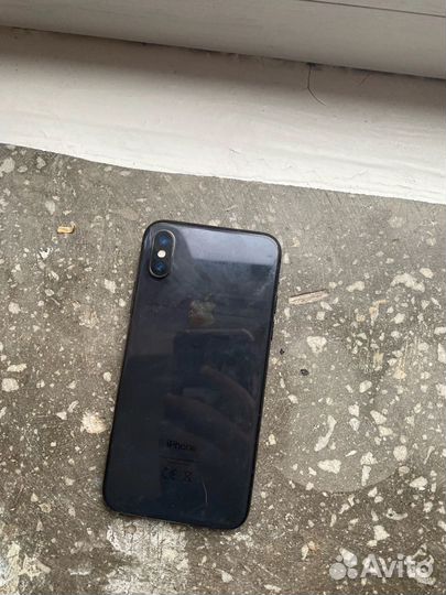 iPhone X, 256 ГБ