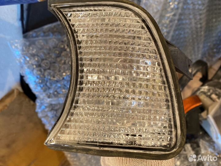 Указатель поворота BMW E34