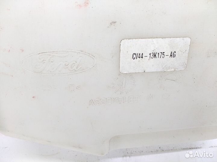 Ford Kuga 2 c 12 бачок омывателя