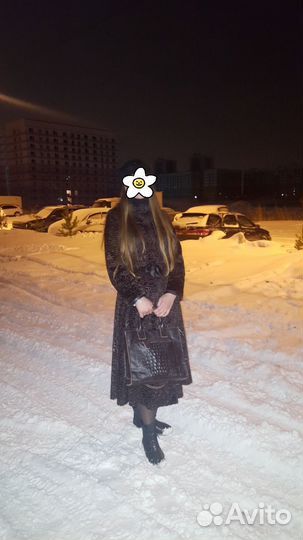 Каракулевое пальто