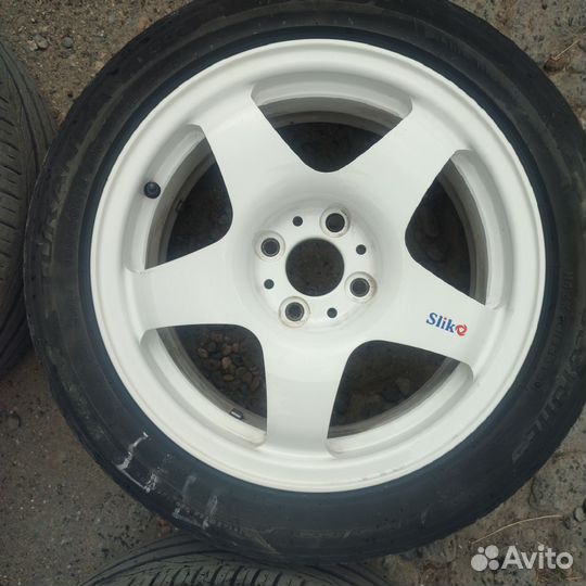 Лето Bridgestone 195/50 р15 на ковках Slik 4x98