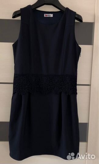 Костюм красивый школьный с кружевом (158)