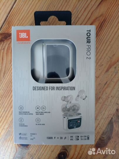 Беспроводные наушники JBL tour PRO 2