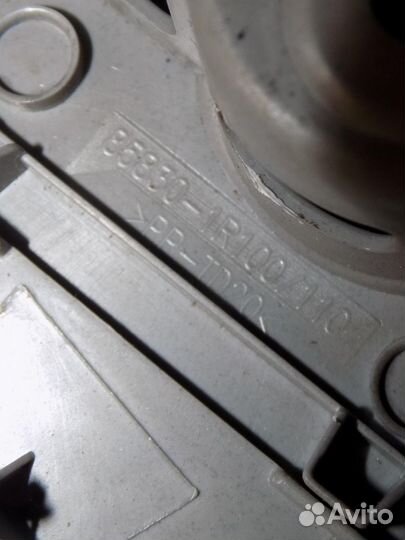 Обшивка стойки Solaris 2010-2017