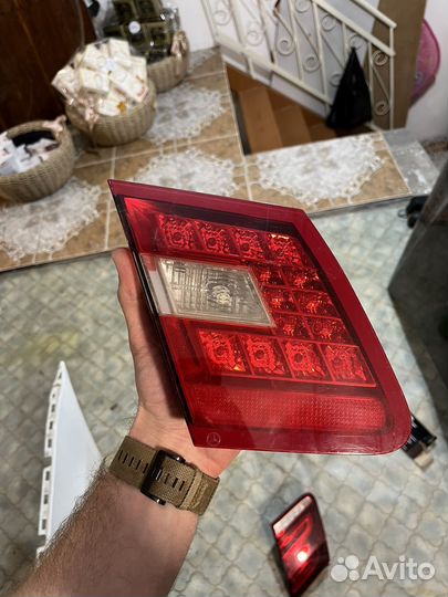 Стоп с багажника mercedes w212 до рестайлинг