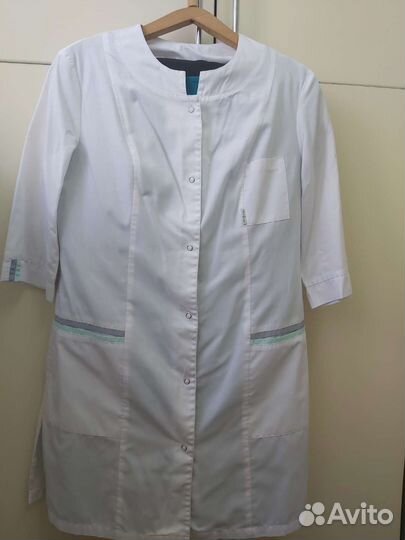 Белый медицинский халат, спецодежда